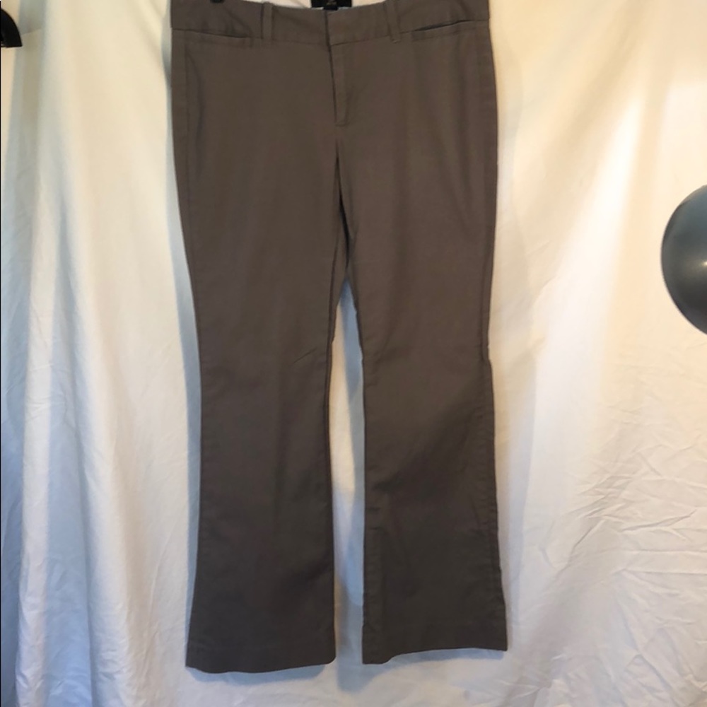 BANANA REPUBLIC Gray Chinos Petite